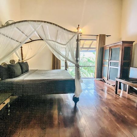 Hotel Waterland Negombo Exterior foto
