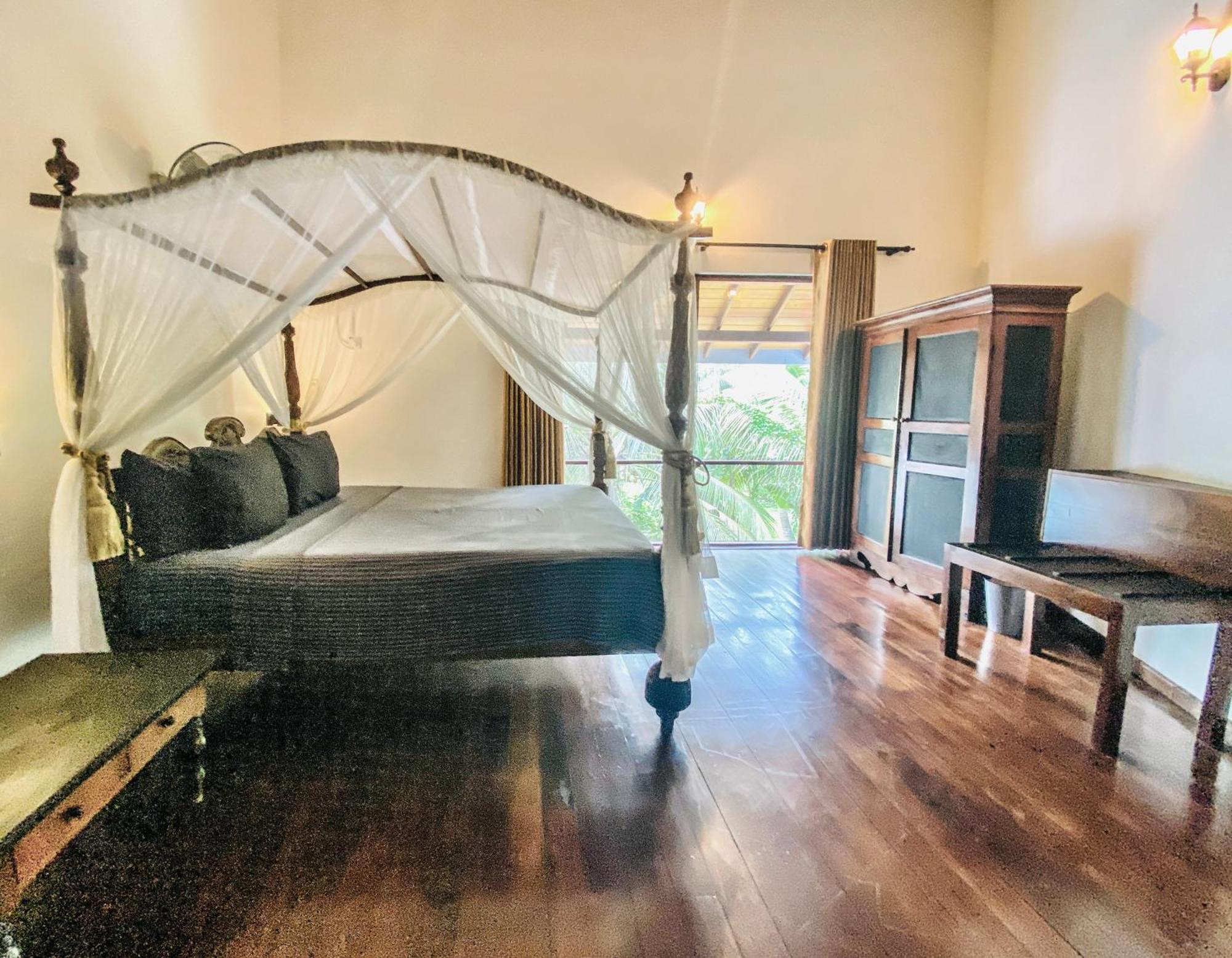 Hotel Waterland Negombo Exterior foto
