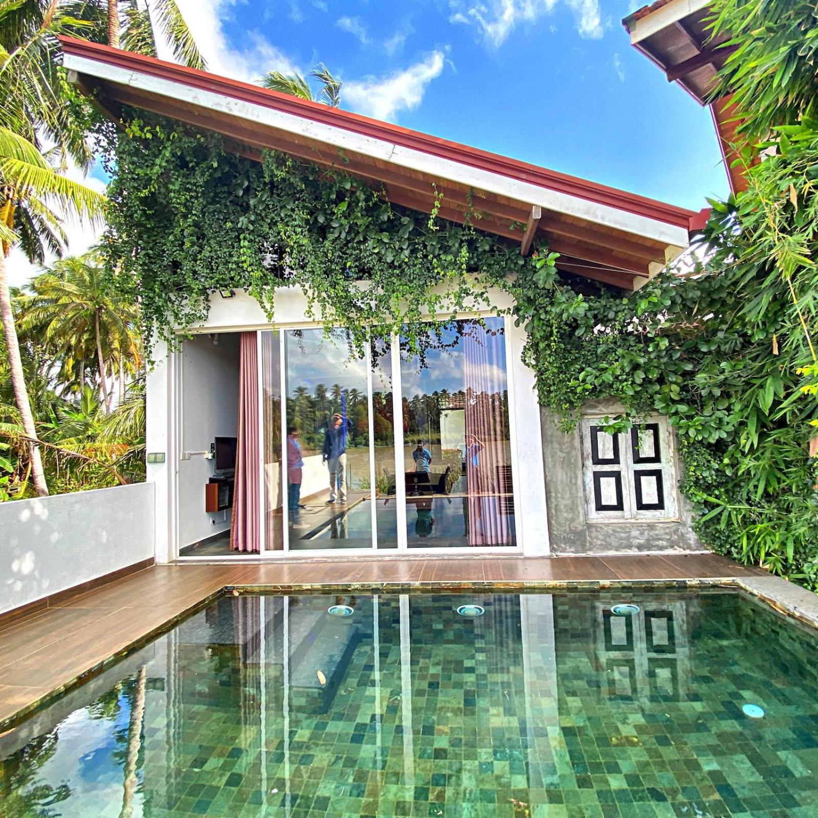 Hotel Waterland Negombo Exterior foto
